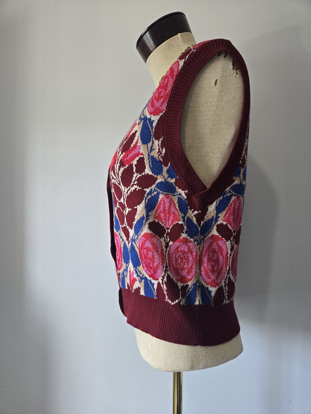 Maeve Anthropologie "Dera" Floral Knit Button-Front Sweater Vest. Size M - Picture 4 of 11